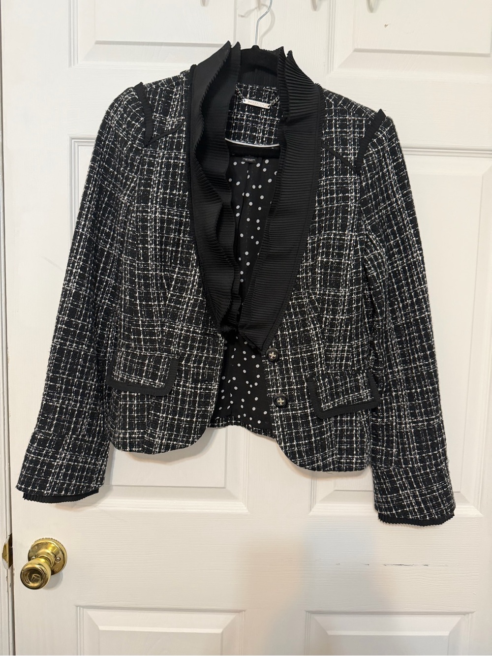 White House Black Market Black & White Tweed Ruffled Collar Blazer